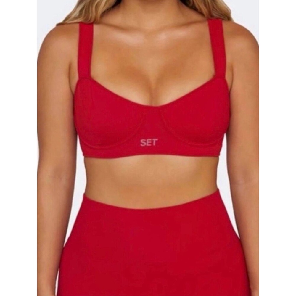 SET Active Sculpt Flex Contour Sports Bra
